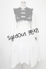 axes femme POETIQUE / チャイナボタン刺繍襟付ワンピース  黒ｘ白 S-25-02-15-053-AX-OP-HR-ZS