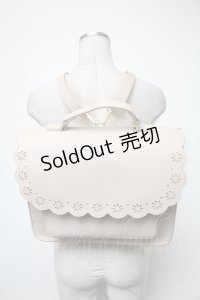 m petit by misako / スカラップ被せの3WAYバッグ  ベージュ S-25-02-15-019-LO-BG-HR-ZS