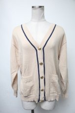 画像1: 【SALE】F i.n.t / ローズエンブレム釦腰丈ニットカーディガン  ベージュ S-25-02-15-028-CA-TO-HR-ZT389 (1)