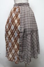 画像2: 【SALE】axes femme POETIQUE / シフォンプリーツ切替チェックスカート  ブラウン S-25-02-17-1052-AX-SK-HR-ZH (2)