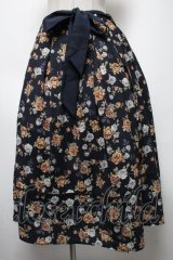 axes femme / ローズプリントフレアースカート L 紺 S-25-02-17-1065-AX-SK-SZ-ZI