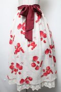 axes femme / キャンディーアップル柄スカート  オフ S-25-02-17-1041-AX-SK-AS-ZT198