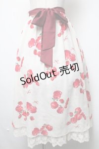 axes femme / キャンディーアップル柄スカート  オフ S-25-02-17-1041-AX-SK-AS-ZT198
