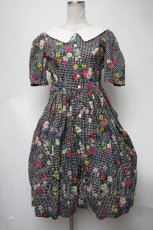 画像1: 【SALE】ROSA BIANCA / ギンガムフラワーの白襟ワンピース  黒 S-25-02-25-060-EL-OP-HR-ZT066 (1)