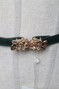 F&A / リトルローズバックルゴムベルト  グリーン S-25-03-06-009-LO-ZA-HR-ZS