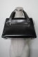画像2: Jean Paul GAULTIER / ロゴ型押しハンドバッグ  黒 S-25-03-09-016-GO-BG-AS-ZS (2)