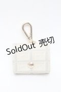 Q-pot. / Airpodsケース  白 S-25-03-10-1049-QP-AC-AS-ZS