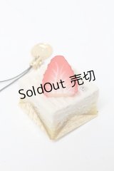 Q-pot. / ストロベリーショートケーキプチケーキストラップ  白 S-25-03-10-028-QP-AC-AS-ZS