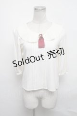 Amavel / ブローチ付きプルオーバー  オフ S-25-03-11-030-CA-BL-HR-ZS