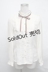 Amavel / ピンタック立ち襟リボンブラウス  キナリ S-25-03-11-032-CA-BL-HR-ZS