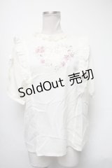 axes femme POETIQUE / フラワーハート刺 ブラウス  キナリ S-25-03-15-043-AX-BL-HR-ZS