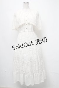 axes femme / ケープ風レースティアードワンピース  キナリ S-25-03-20-068-AX-OP-HR-ZS