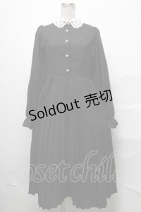 m petit by misako / レース襟プリーツワンピース M 黒 S-25-03-31-041-LO-OP-AS-ZS