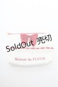 Maison de FLEUR / ガトーフレーズスクエアポーチ  赤ｘオフ S-25-04-05-010-LO-BG-HR-ZS