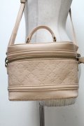 axes femme / 型押しデザインバニティバッグ  ベージュ S-25-04-07-019-AX-BG-HR-ZT335