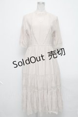 an another angelus / レース使いティアードロングワンピース  ベージュ S-25-04-14-049-CA-OP-AS-ZS