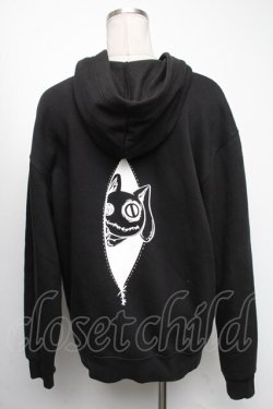 画像2: NieR Clothing / NieRちゃんプリント裏起毛パーカー  黒 S-25-04-17-053-PU-TO-HR-ZT307