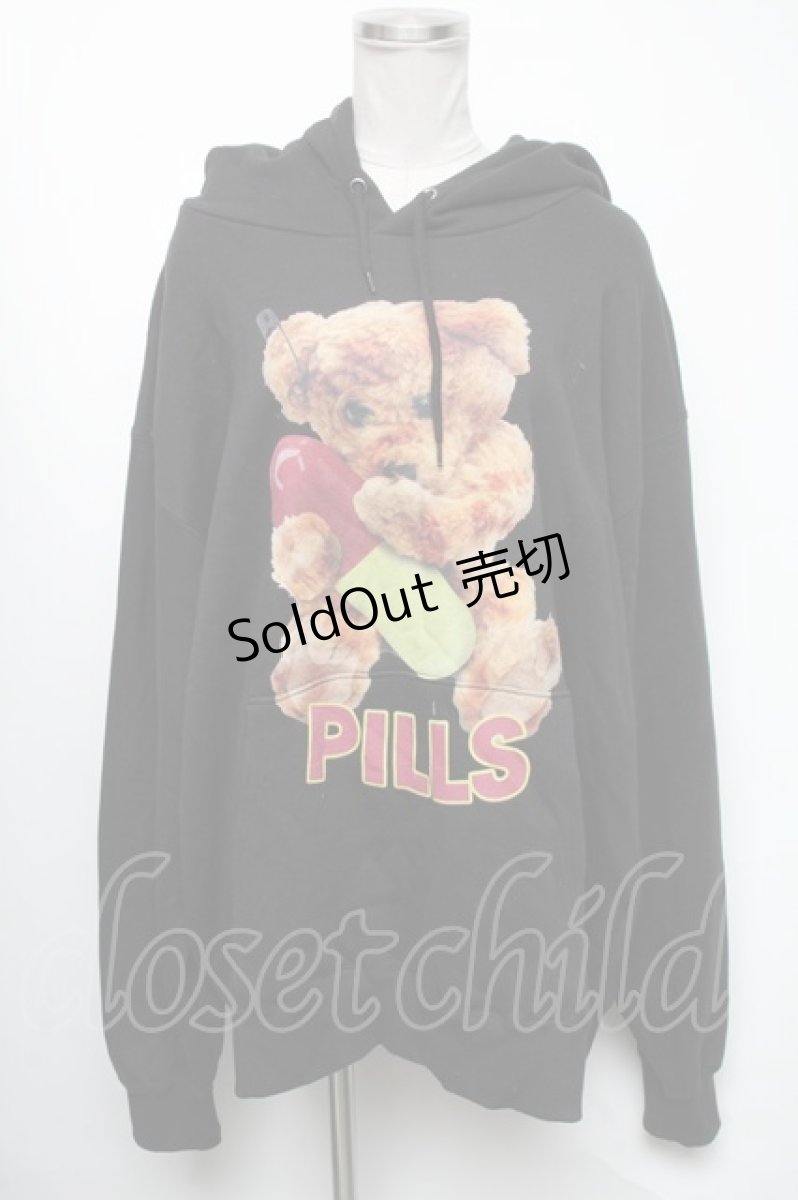 画像1: 【SALE】MILKBOY / PILL BEARパーカー XL 黒 S-25-04-17-054-MB-TO-AS-ZT225 (1)