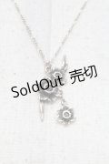 axes femme / フラワーモチーフネックレス  シルバー S-25-04-17-020-AX-CO-HR-ZS