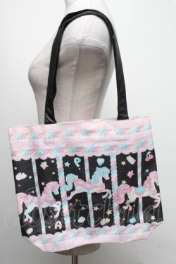 画像1: Angelic Pretty / Sugary Carnival柄ビッグトートバッグ  黒 S-25-04-17-022-AP-ZA-AS-ZS