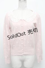 an another angelus / バラ刺繍襟レースニットカーディガン  ピンク S-25-04-17-037-CA-BL-HR-ZS