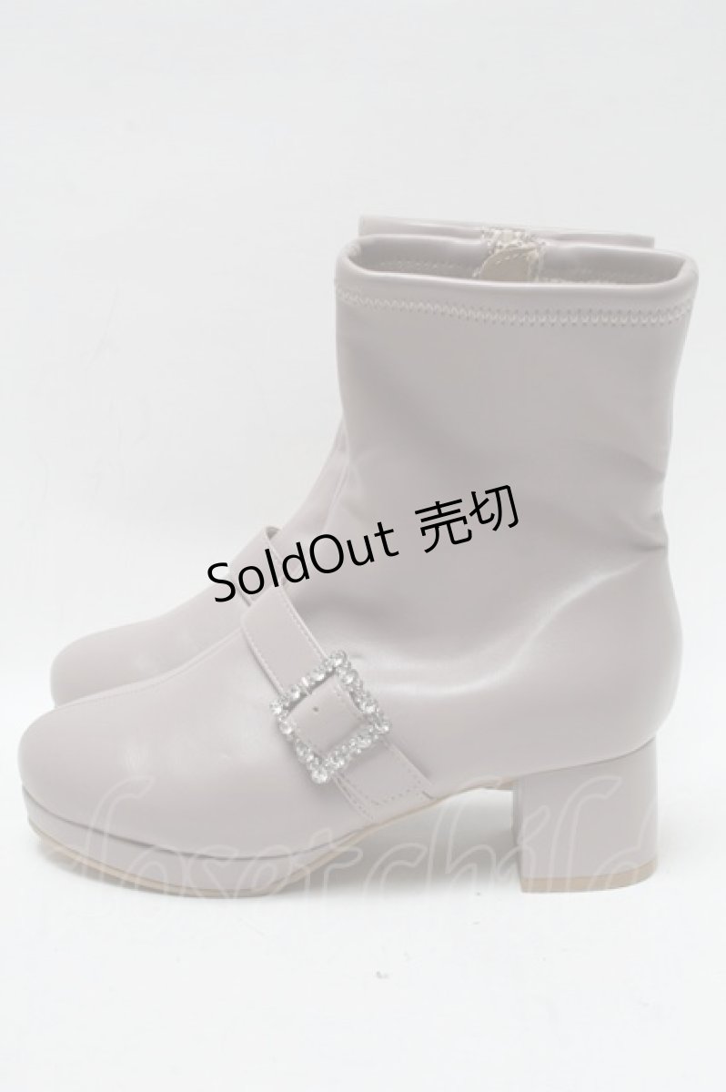 画像2: 【SALE】axes femme / パールバックル付ミドルブーツ L グレージュ S-25-04-18-003-AX-SH-AS-ZTK017 (2)