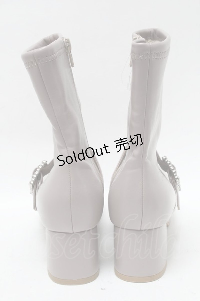 画像3: 【SALE】axes femme / パールバックル付ミドルブーツ L グレージュ S-25-04-18-003-AX-SH-AS-ZTK017 (3)