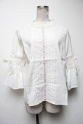 axes femme / ボリューム袖ブラウス  キナリ S-25-04-19-013-AX-BL-HR-ZS