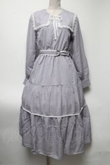 axes femme / セーラー襟ティアードワンピース  グレー S-25-04-19-037-AX-OP-HR-ZS