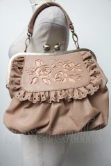 axes femme / ローズがま口バッグ  ベージュ S-25-04-23-017-AX-BG-AS-ZS