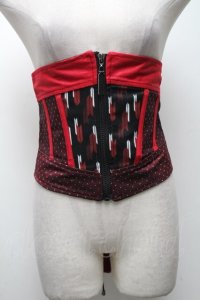 Qutie Frash / 矢絣コルセット  赤 S-25-04-23-022-QU-ZA-HR-ZS