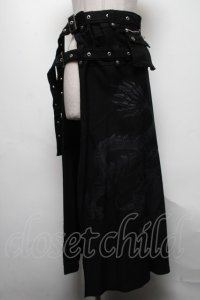 Ozz On / 龍プリントレイヤードベルトスカート  黒 S-25-04-25-069-OO-SK-HR-ZS