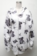 TRAVAS TOKYO / MYRIAD OF BEARS ZIPパーカー  白ｘ黒 S-25-04-25-012-PU-TO-AS-ZS
