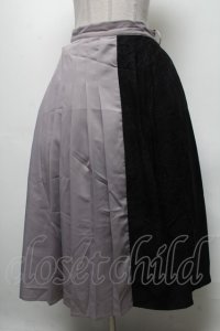 axes femme POETIQUE /レース切替スカート  グレーｘ黒 S-25-04-25-044-AX-SK-AS-ZS