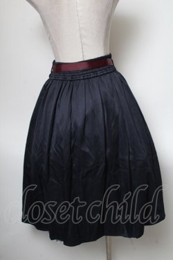画像2: axes femme / チャイナ刺繍ジップ付スカート  紺 S-25-04-27-075-AX-SK-ET-ZS