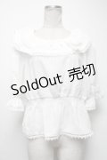 axes femme kawaii / フリル襟シャーリングブラウス  白 S-25-04-27-014-AX-BL-HR-ZS