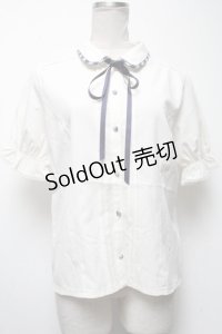 axes femme / パイピングｘリボン付ブラウス  キナリ S-25-04-27-019-AX-BL-HR-ZS