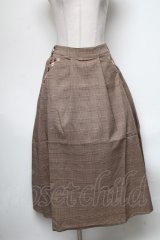 axes femme / 花刺繍チェックスカート  ブラウン S-25-04-28-053-AX-SK-HR-ZS