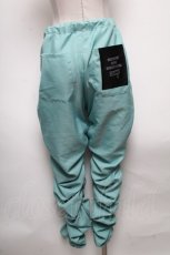 画像2: 【SALE】MILKBOY / ギャザーパンツ  グリーン S-25-04-28-071-MB-BL-AS-ZT090 (2)