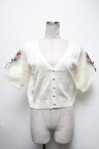 axes femme / ブーケ刺繍ショートカーデ  白 S-25-04-28-009-AX-TO-HR-ZS