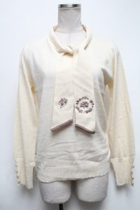 axes femme / ローズ刺繍ボータイニット  キナリ S-25-04-28-010-AX-TO-HR-ZS