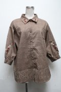 axes femme / 刺繍チェック柄ブラウス  ベージュ S-25-04-28-020-AX-BL-HR-ZS