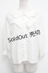 axes femme POETIQUE / リボン付きダブルカラーブラウス  キナリ S-25-04-28-005-AX-BL-HR-ZS