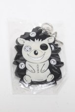 画像1: 【SALE】NieR CLOTHING / G キーホルダー   S-25-04-29-004-PU-ZA-AS-ZT271-F002 (1)