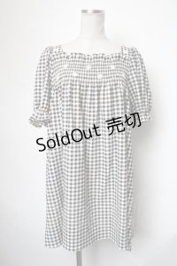 Katie / マーガレット刺繍ギンガムチェック半袖ワンピース  黒ｘ白 S-25-05-01-034-LO-OP-HR-ZS