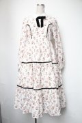 axes femme kawaii / ローズワンピース  白ｘピンク S-25-05-05-041-AX-OP-AS-ZS