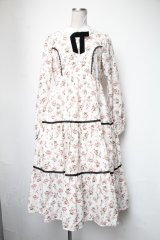 axes femme kawaii / ローズワンピース  白ｘピンク S-25-05-05-041-AX-OP-AS-ZS