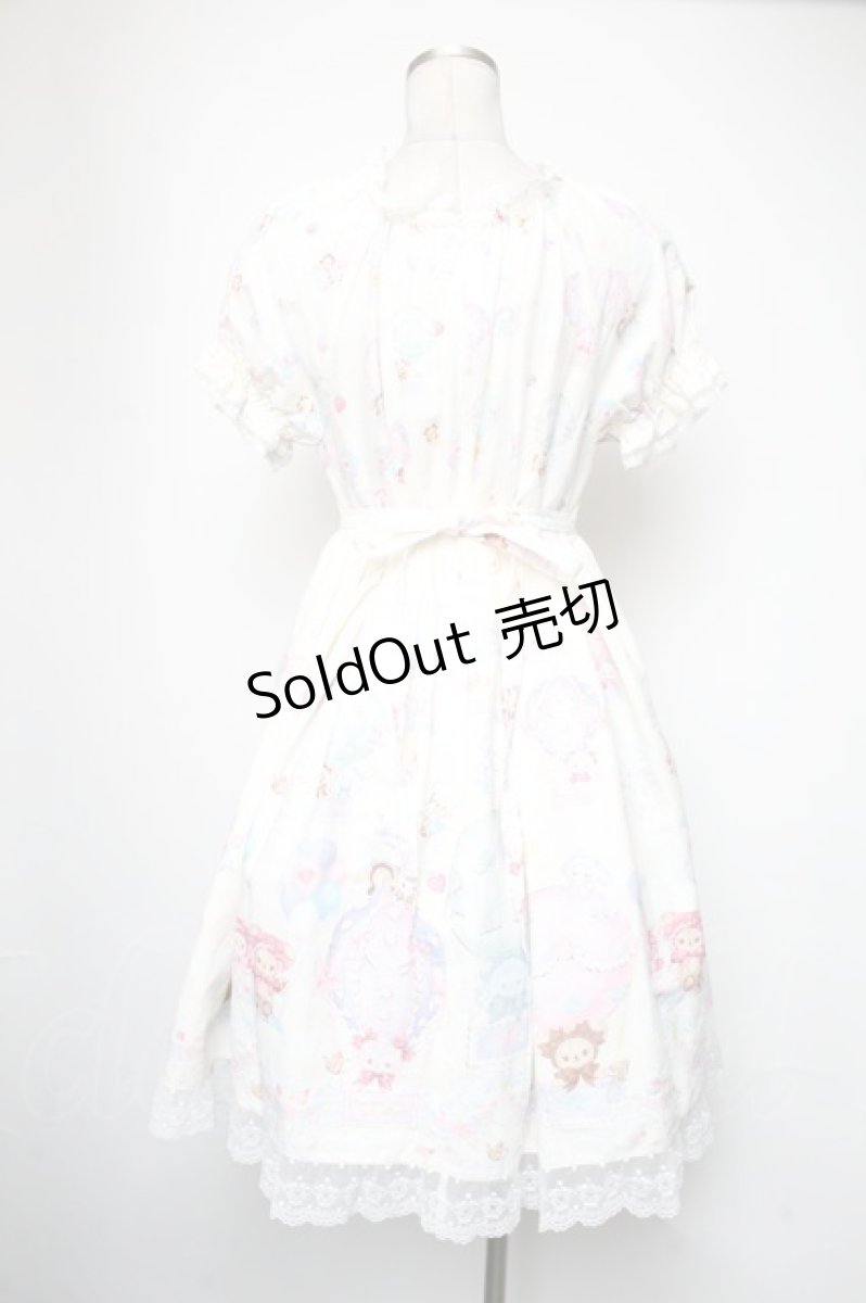 画像2: BABY,THE STARS SHINE BRIGHT / くみゃちゃんのふわふわお空でTea Partyワンピース  オフ S-25-05-05-042-BA-OP-AS-ZS (2)