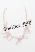 Maison de FLEUR / ブランドロゴバッグチャーム  ピンク S-25-05-13-011-LO-ZA-AS-ZS