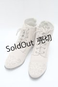 axes femme / メダリオン編み上げブーツ  ベージュ S-25-05-14-001-AX-SH-HR-ZS